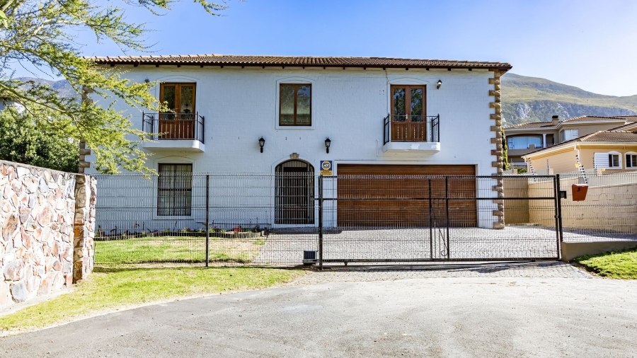 3 Bedroom Property for Sale in Onrus Western Cape